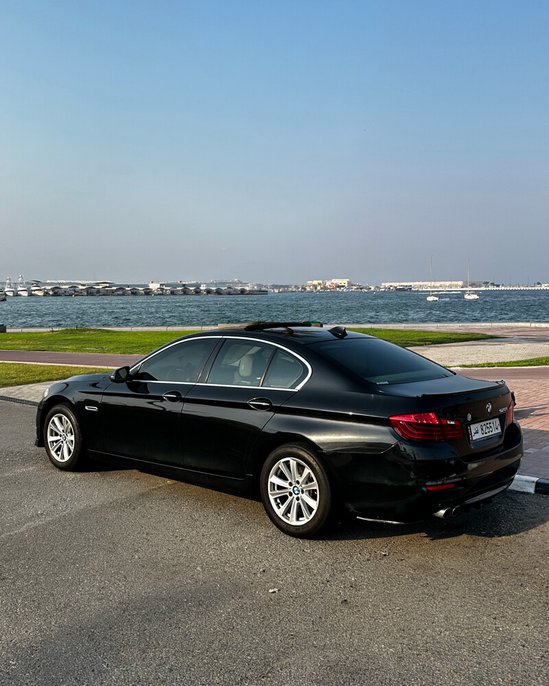 bmw 520i model 2014 , 216k km - 2