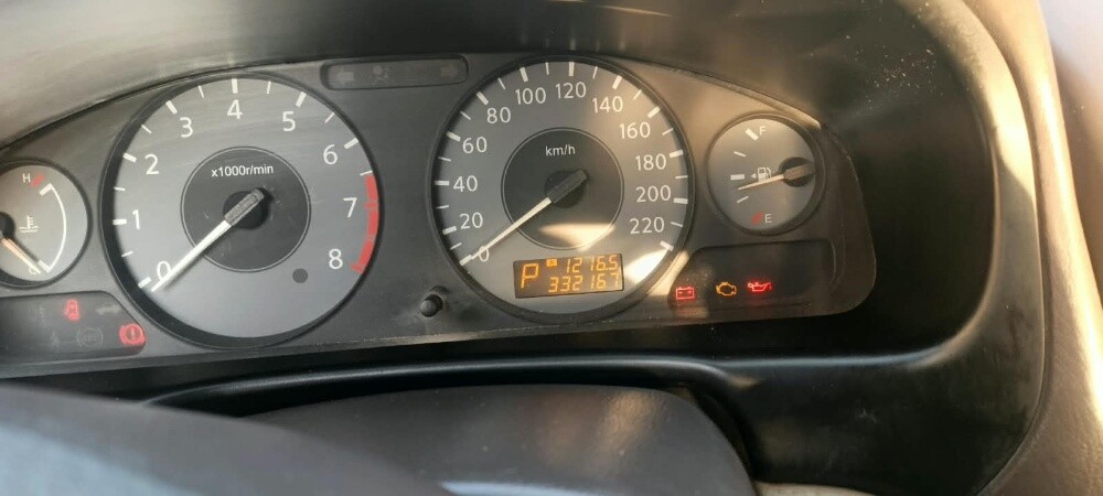 Nissan Sunny - 3