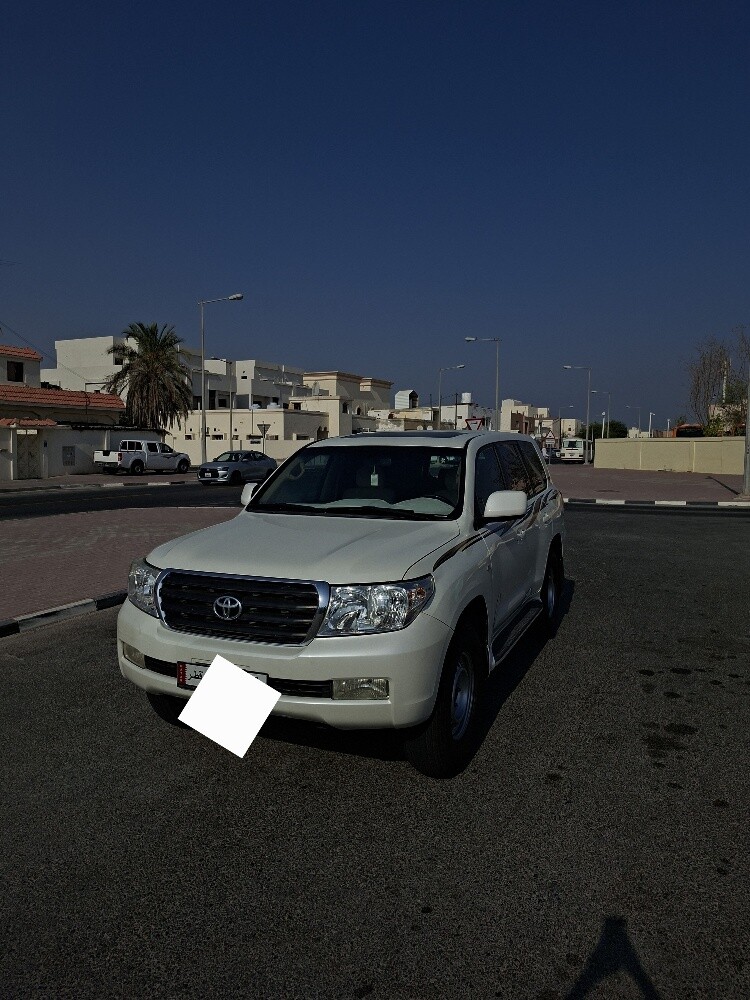 Land Cruiser - 1