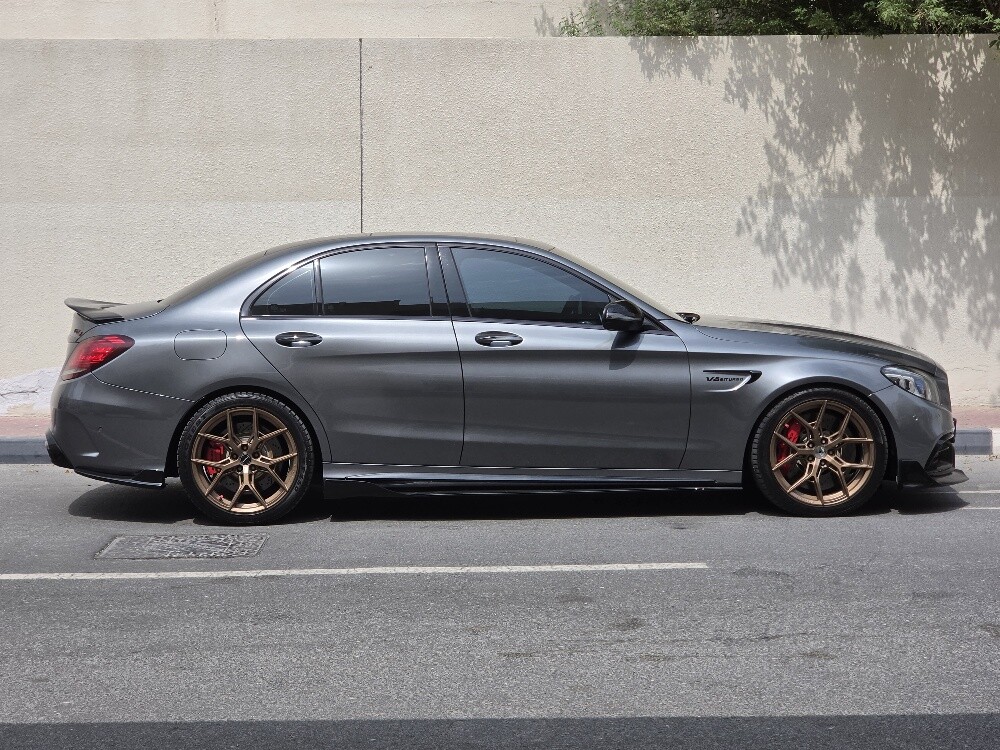 Mercedes C63 S 2019 - 8