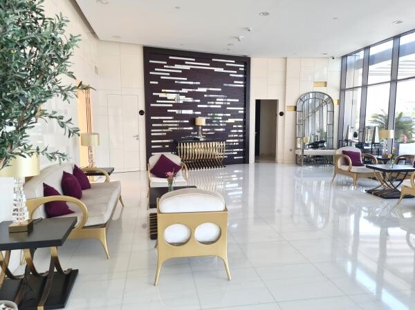 BEACHFRONT 2BR+BALCONY & AMENITIES - 11
