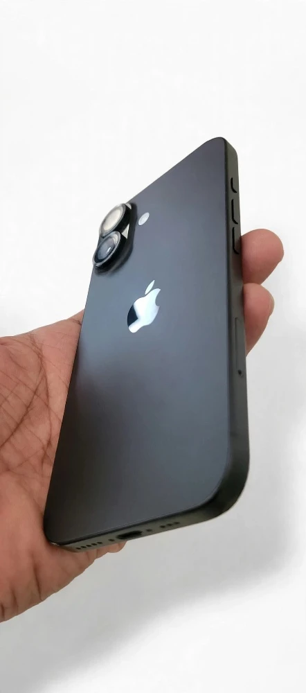 i phone 16 - 3