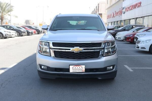 Chevrolet SUBURBAN - LS - 1