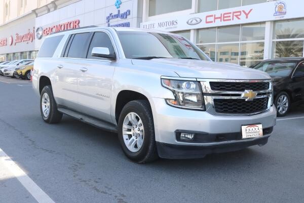 Chevrolet SUBURBAN - LS - 3