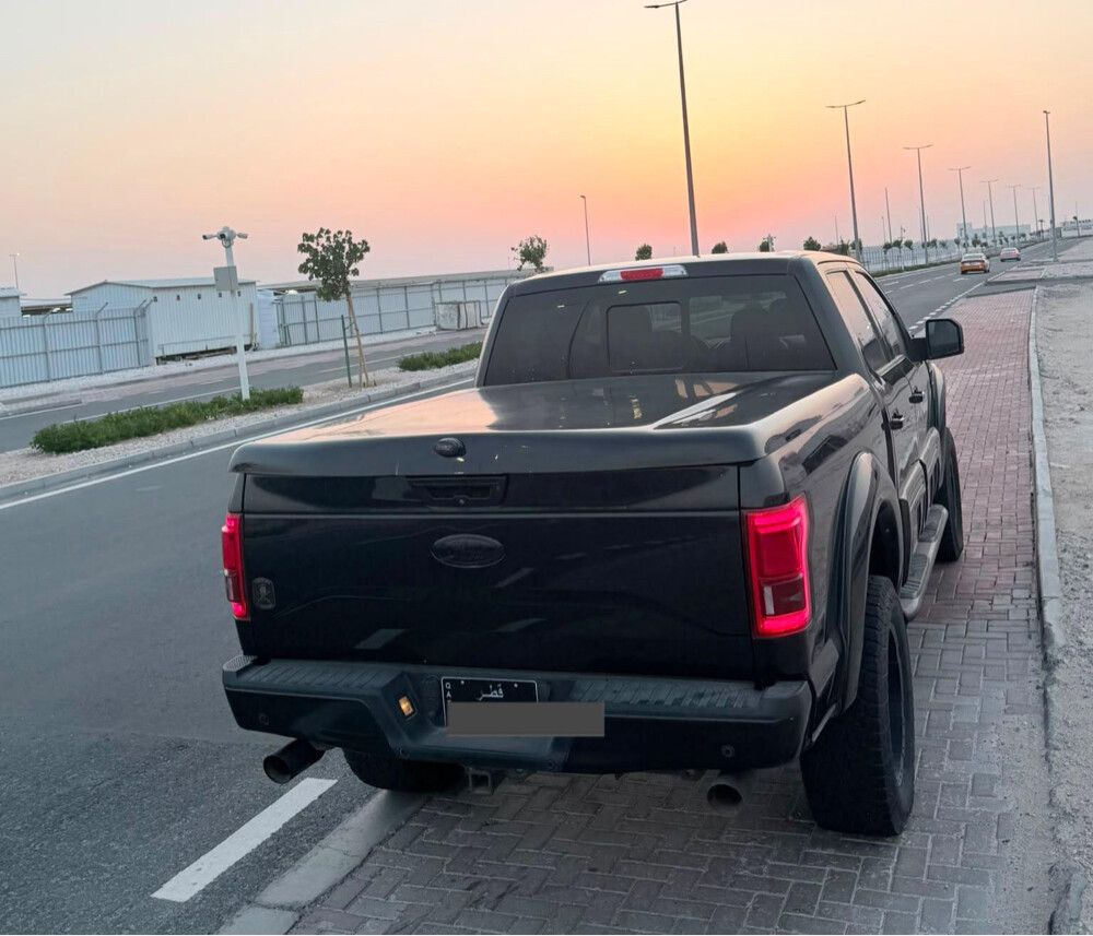 URGENT SALE FORD 150 - 6