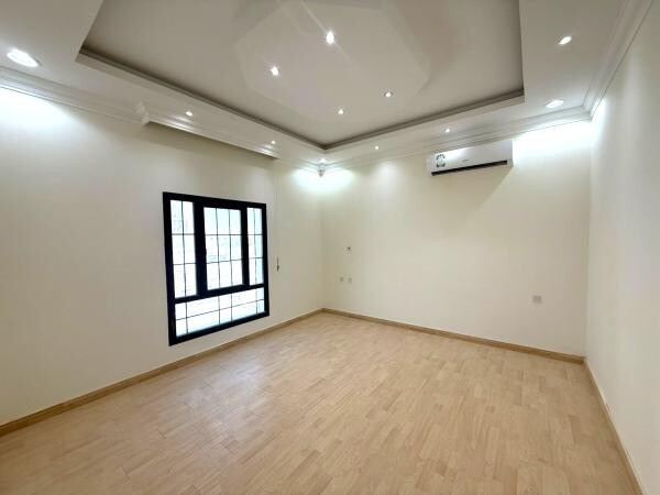 5BR CORNER VILLA - AL KHEESA - 1