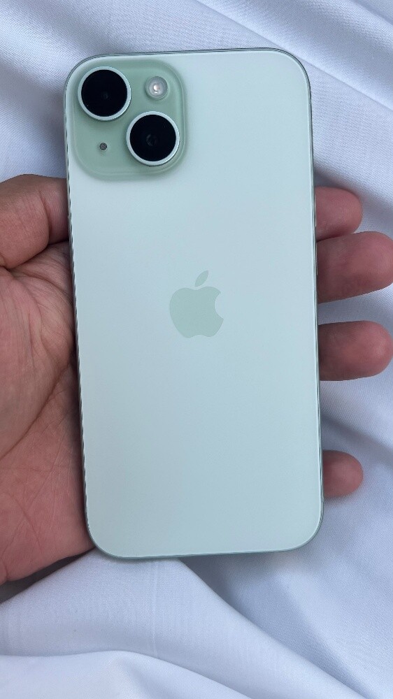 iPhone 15 - 3