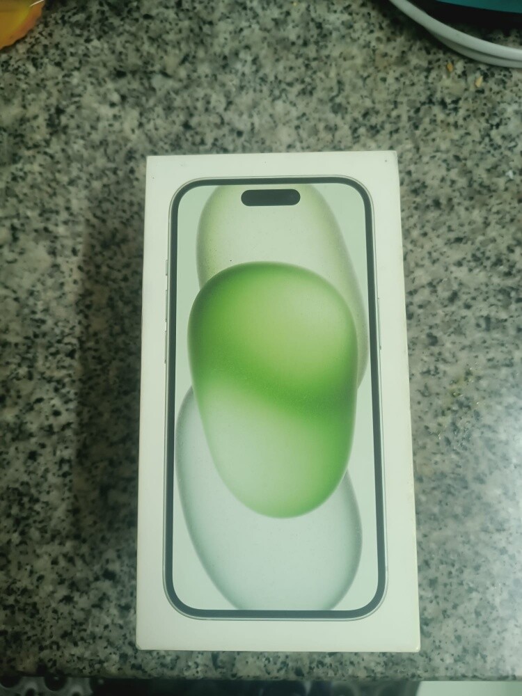 iPhone 15 - 7