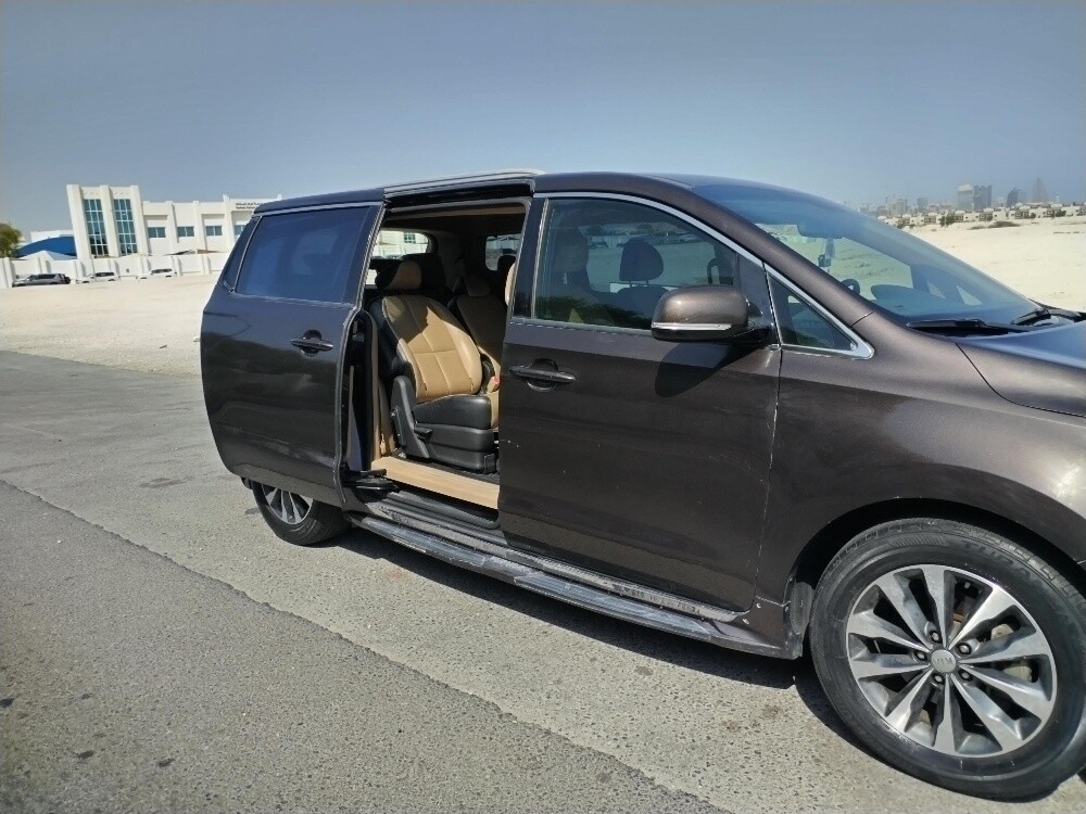 kia carnival - 3