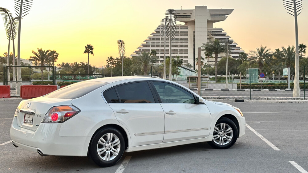 nissan altima 2.5s - 7