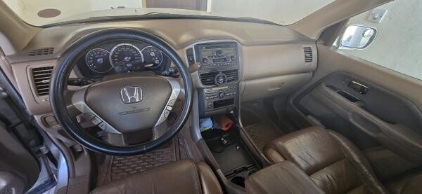 HONDA MRV - 4