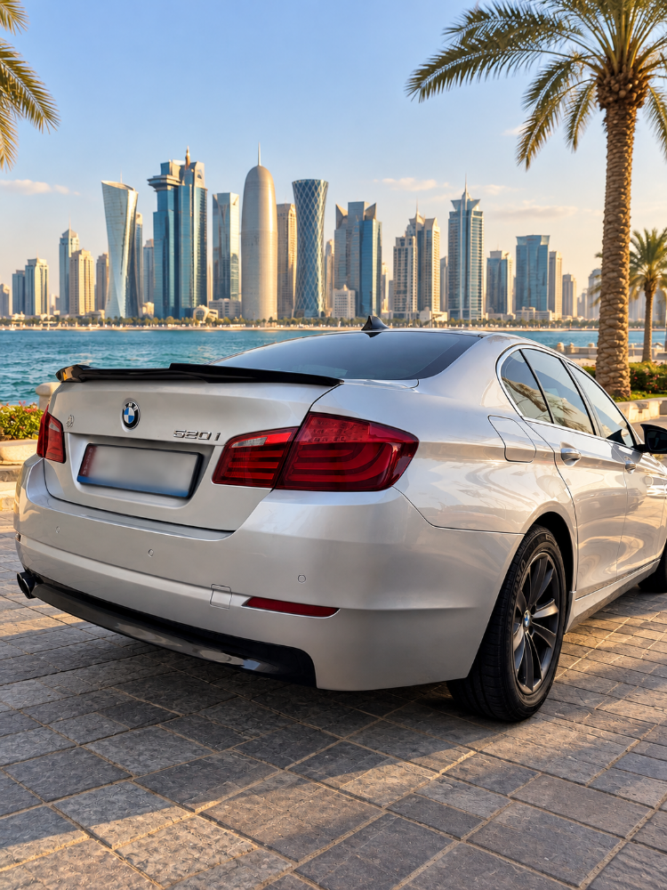2013 BMW 520i  Timeless Luxury | Me - 4