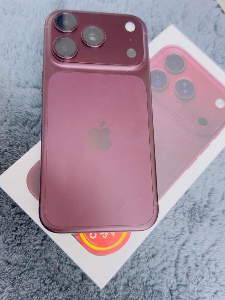 IPhone 18 Pro  Only 4 CCycle  - 1