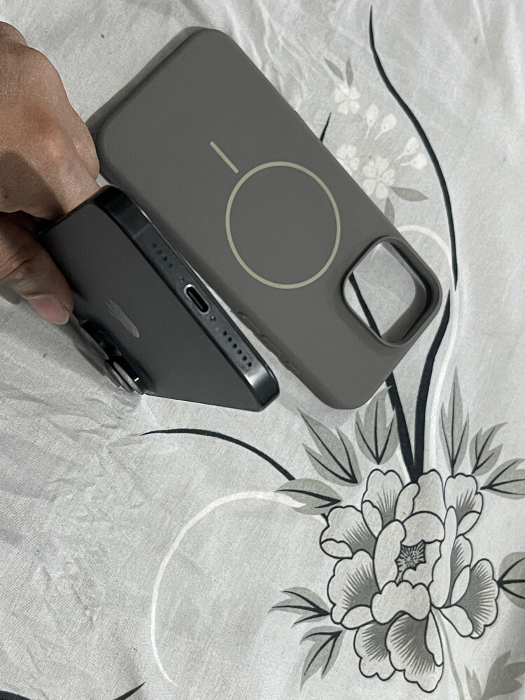 iphone 16 pro max - 7