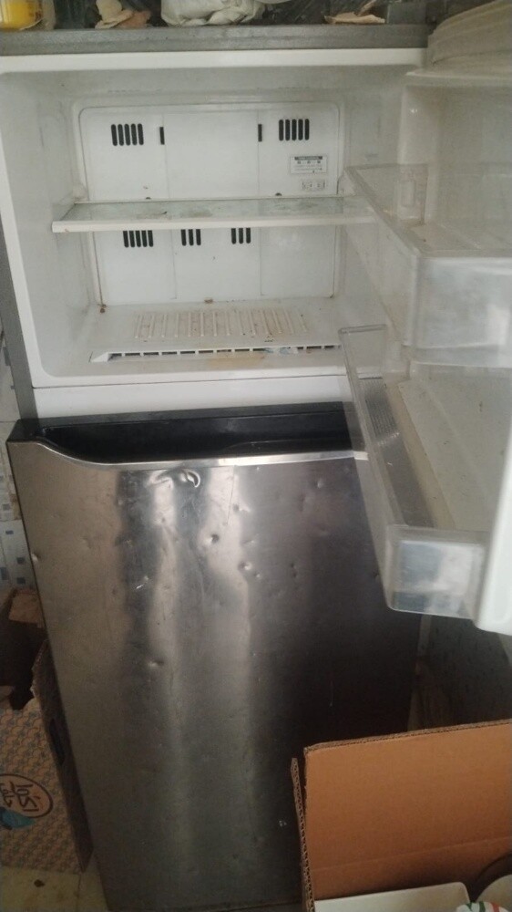 Gas refrigerator, bed, and cooler - 6