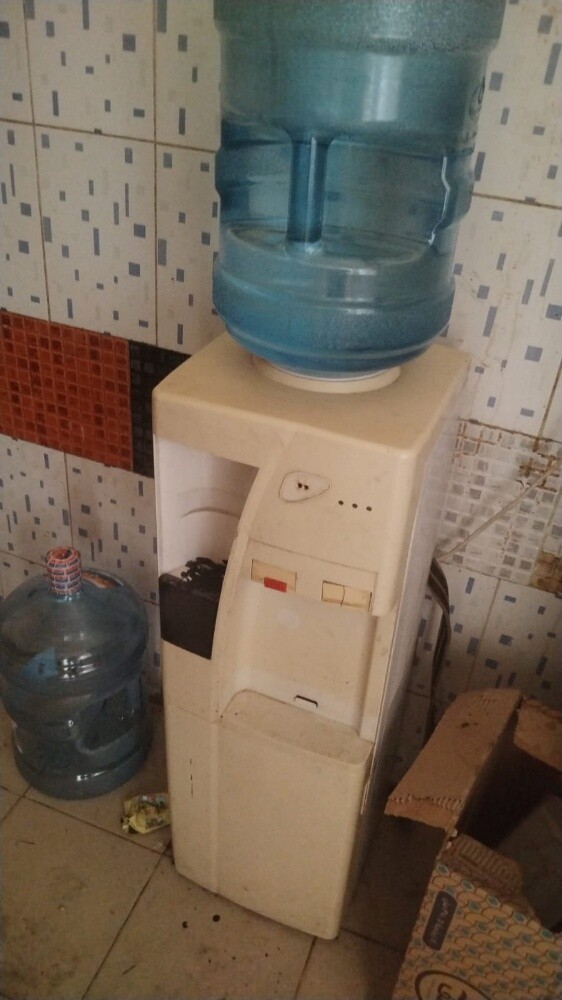 Gas refrigerator, bed, and cooler - 3