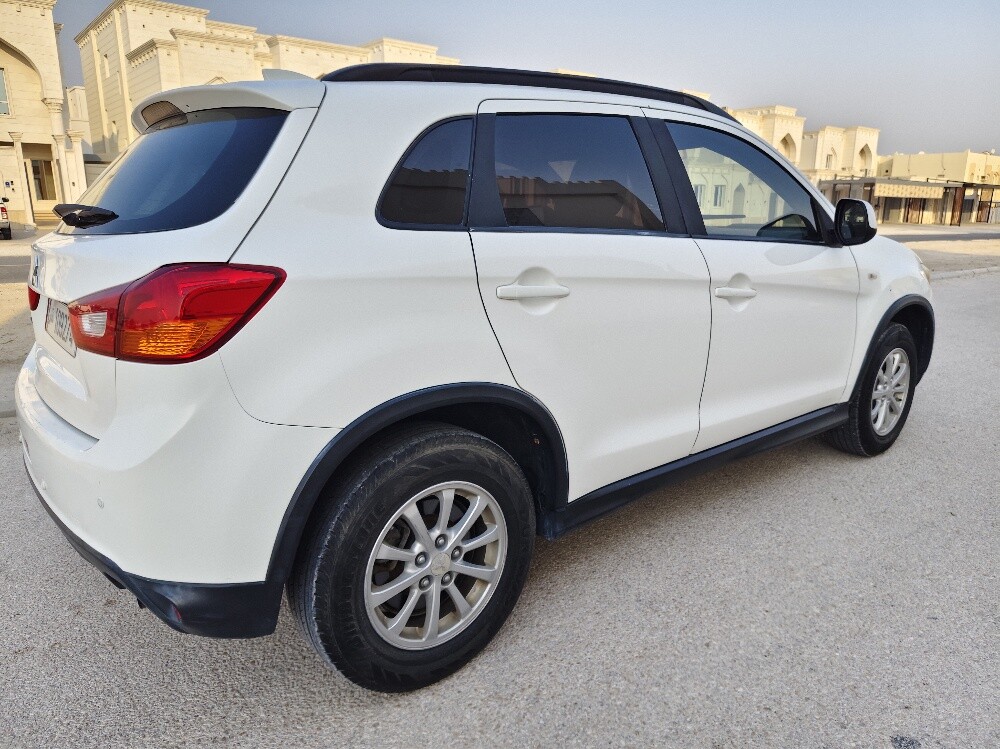 Mitsubishi       ASX      2017 - 15