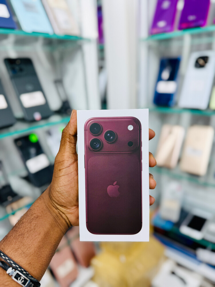 iPhone 18 Pro  - 7