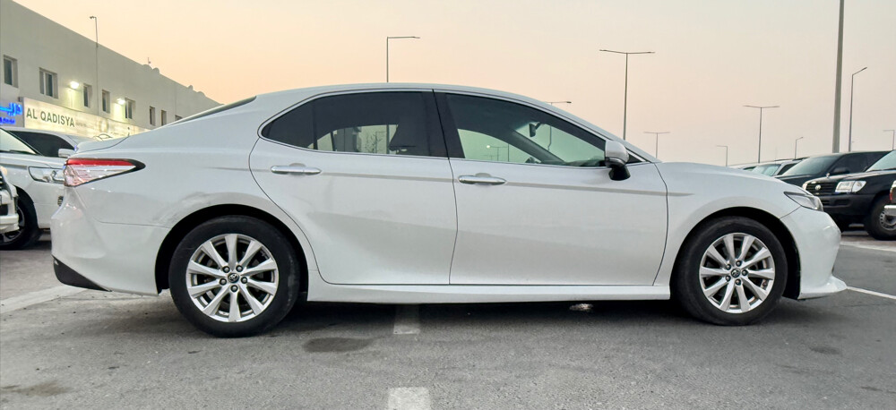 تويوتا كامري چي ال اي 2019 - 9