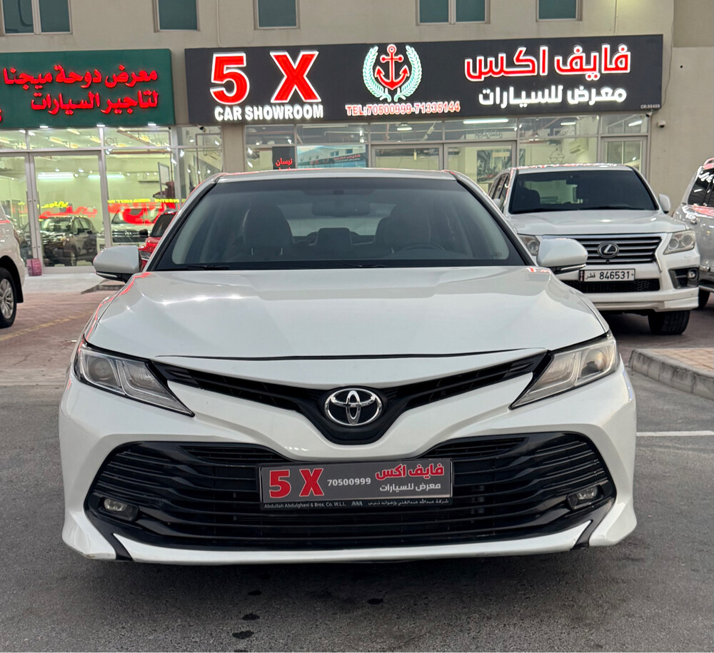 تويوتا كامري چي ال اي 2019 - 5