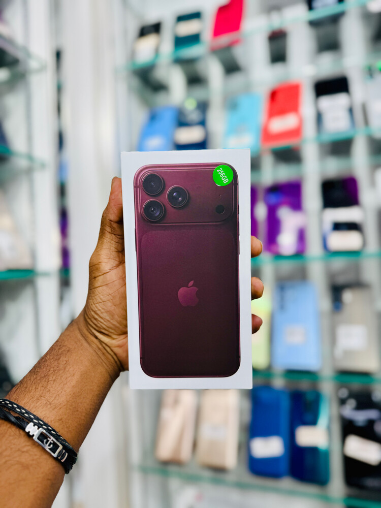 iPhone 18 Pro Max  - 1