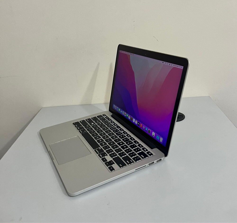 MacBook Pro 2015 Core i5 | USA  - 5