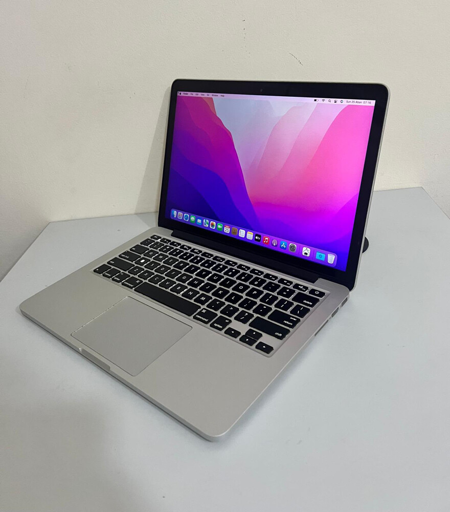 MacBook Pro 2015 Core i5 | USA  - 2