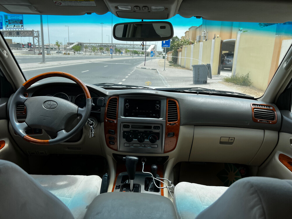 Land Cruiser GXR V6 - 3