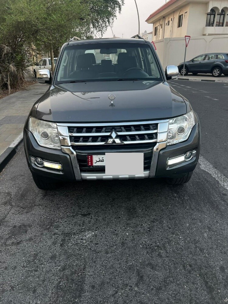 متسوبيشي باجيرو موديل ٢٠١٦ - 1