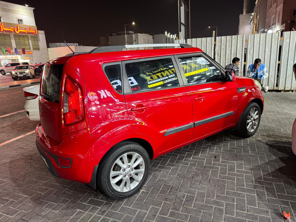 Kia soul 2013 lady used - 2