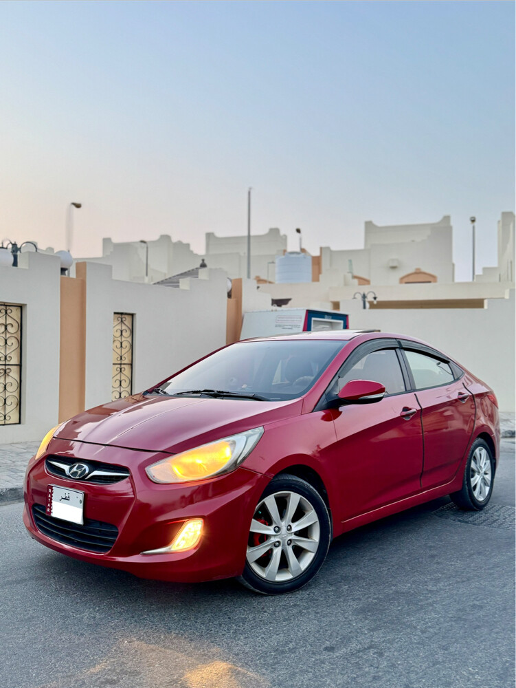 Hyundai Accent Full Option - 1