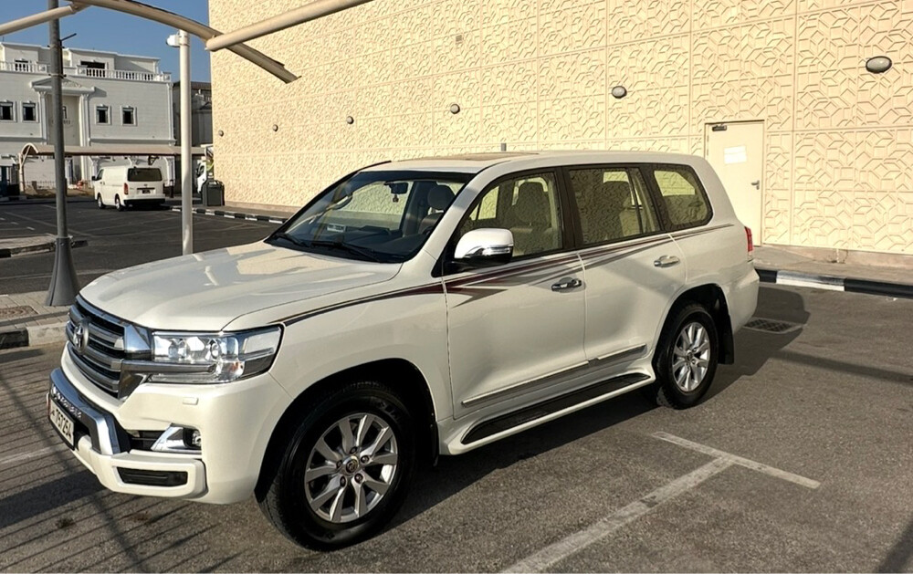 ‏land cruiser  - 4