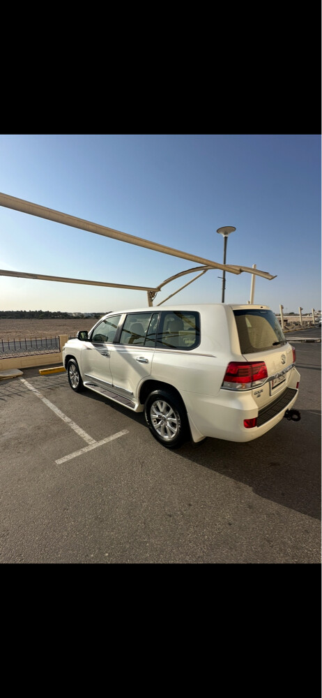 ‏land cruiser  - 5