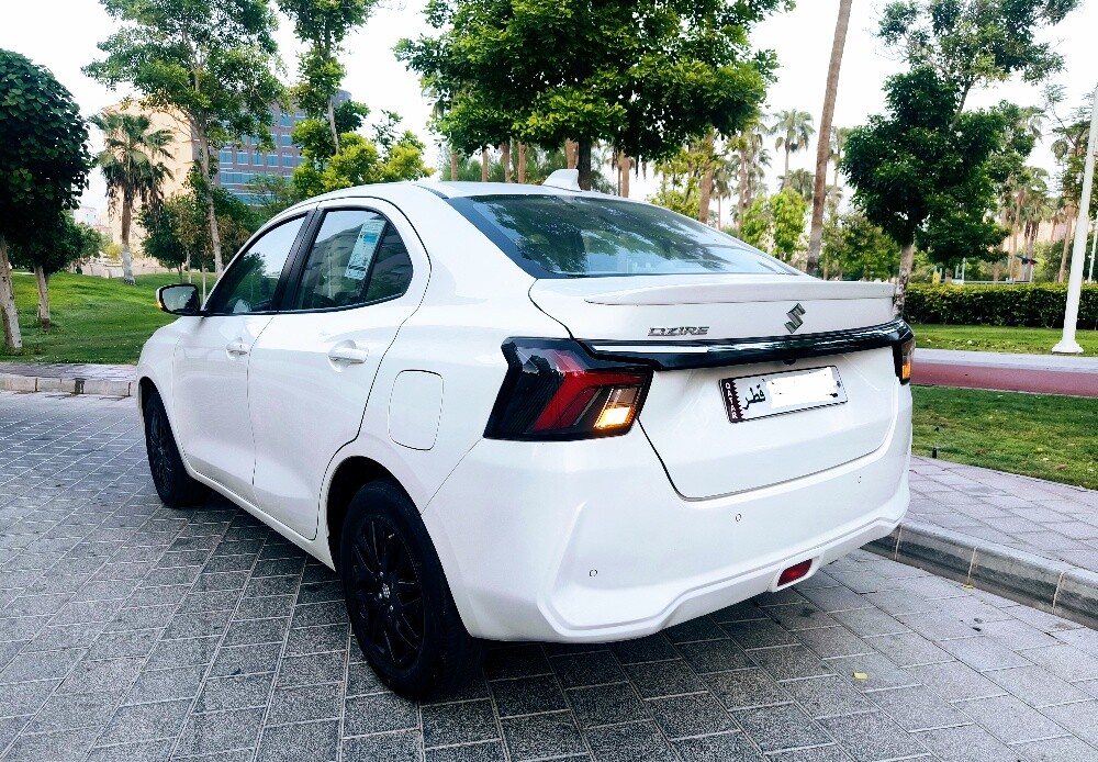 SUZUKI DZIRE 2025 - 4