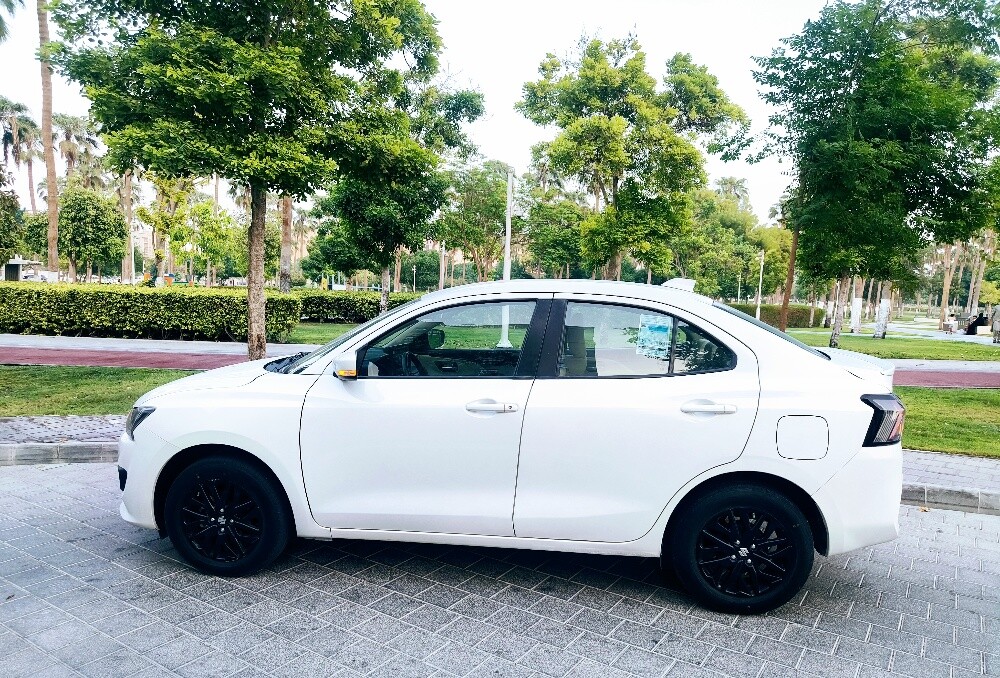SUZUKI DZIRE 2025 - 5