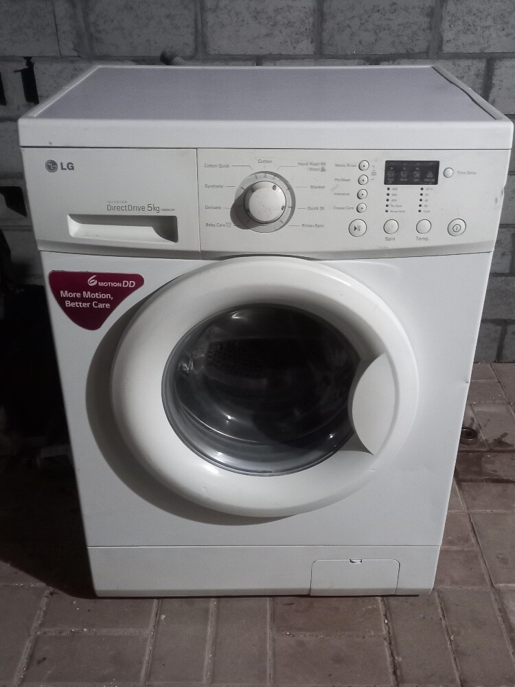 LG washing machine - 1