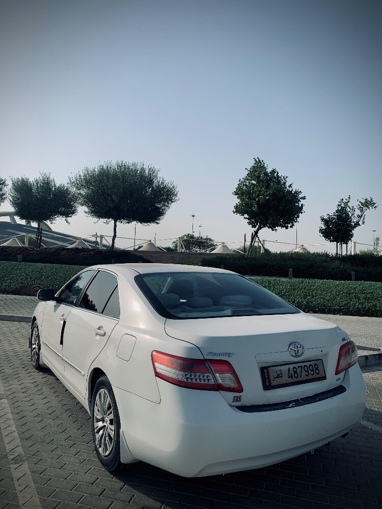 Toyota Camry 2011 - 4
