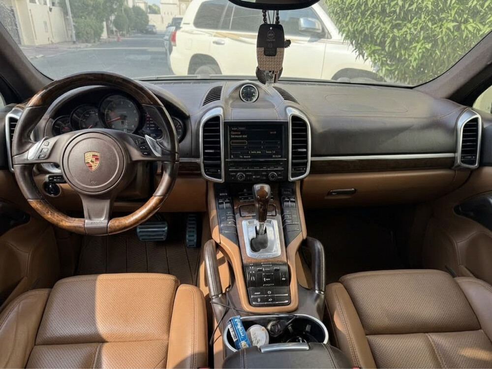 Porsche cayenne 2012 - 2