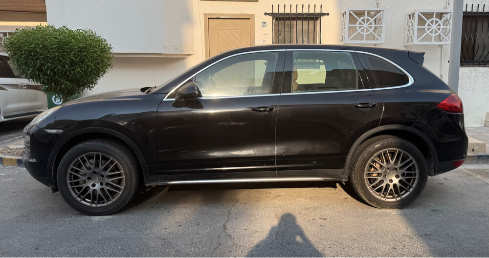 Porsche cayenne 2012 - 1