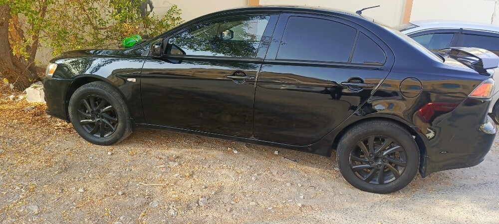 Mitsubishi Lancer Ex - 3