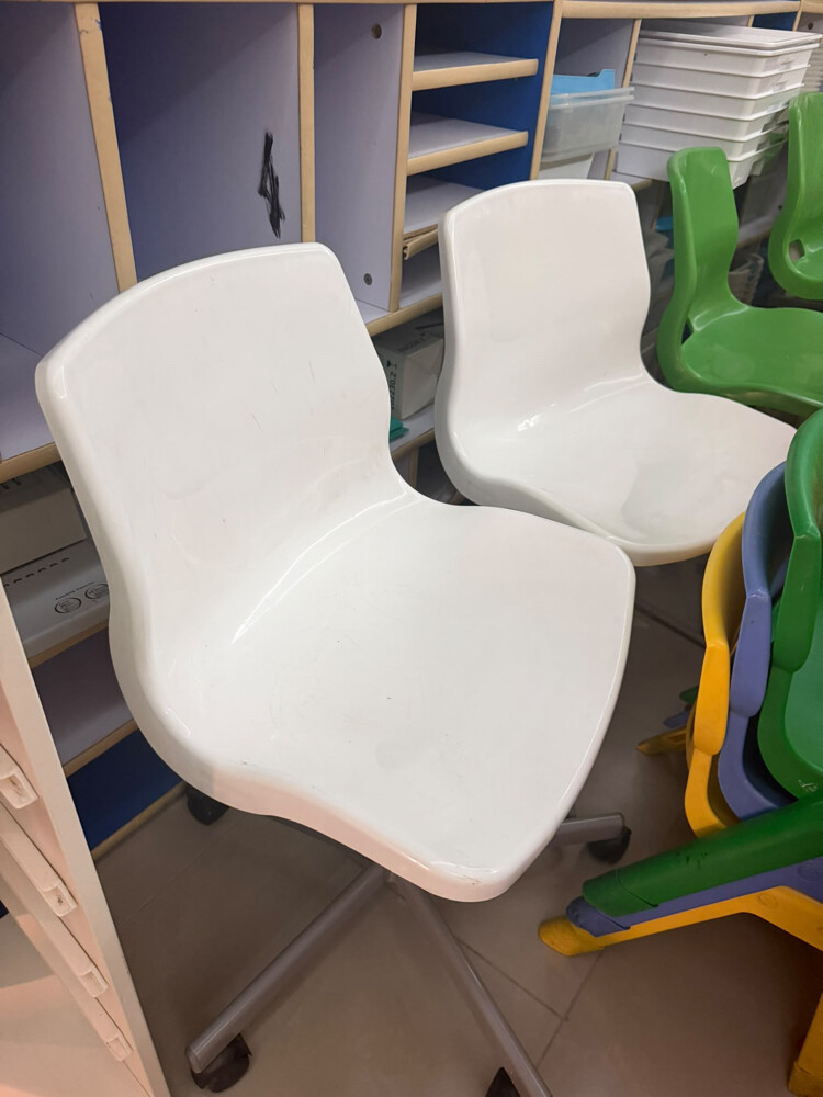 perfectly used kids chairs - 2