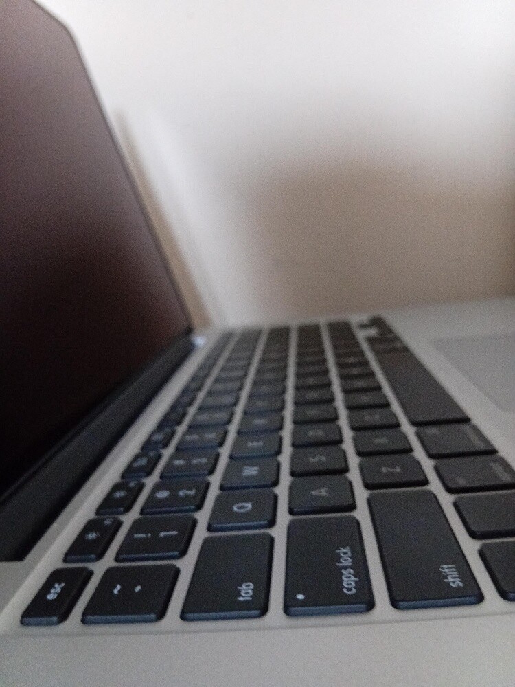MacBook Pro 2015 13" - 4