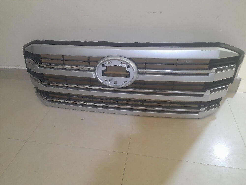landcruiser grill orginal - 2