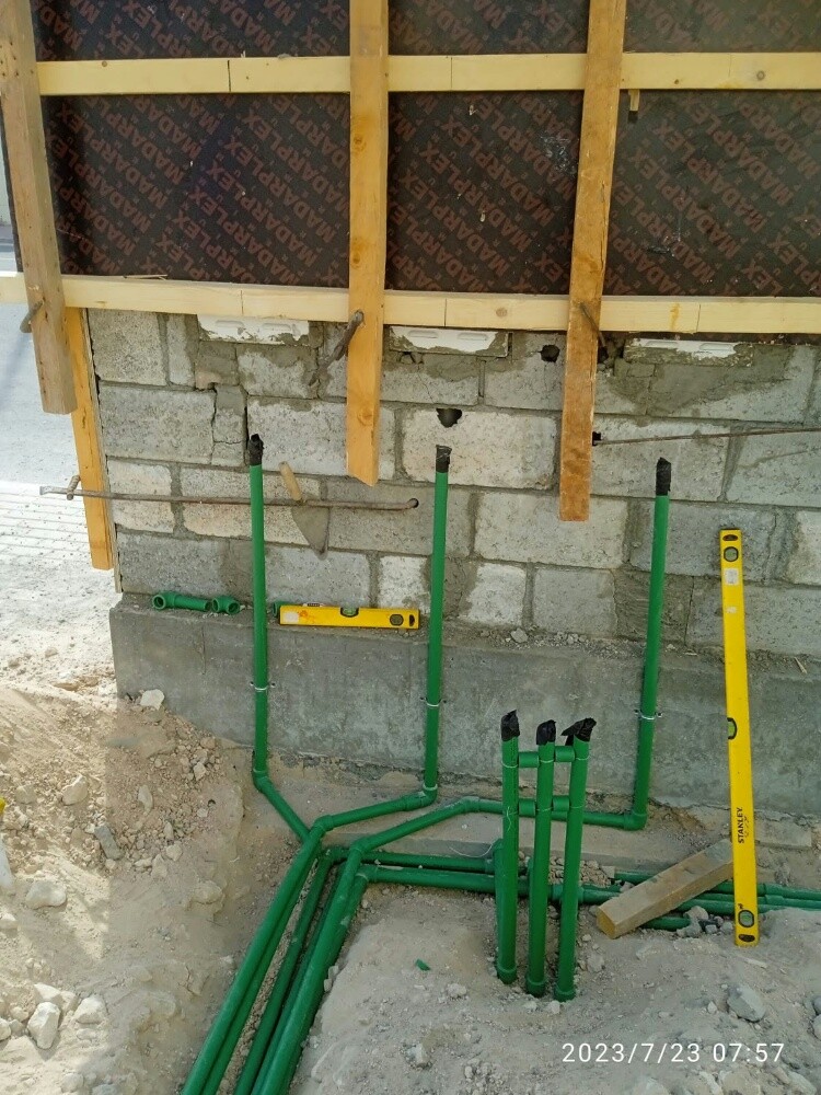 MEZHOUD Nabil - 15