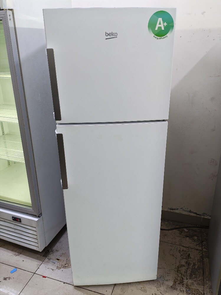 Beko Clean 500L Fridge For Sale - 1