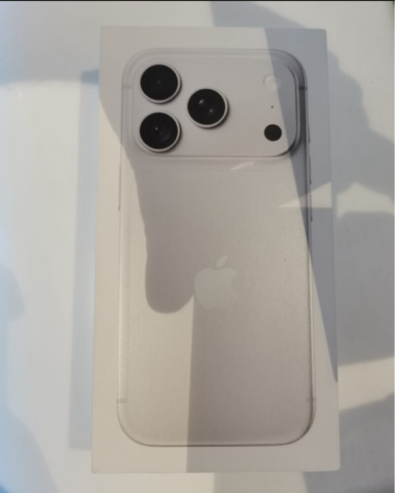 IPHONE-18 PRO-256GB - 1