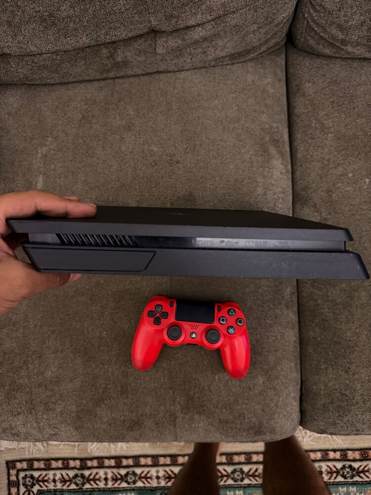 PS4 1TB with 1 controller  - 2