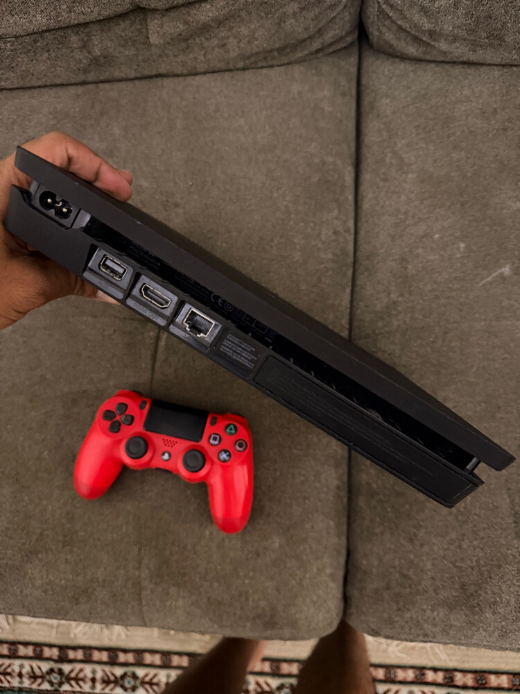PS4 1TB with 1 controller  - 1