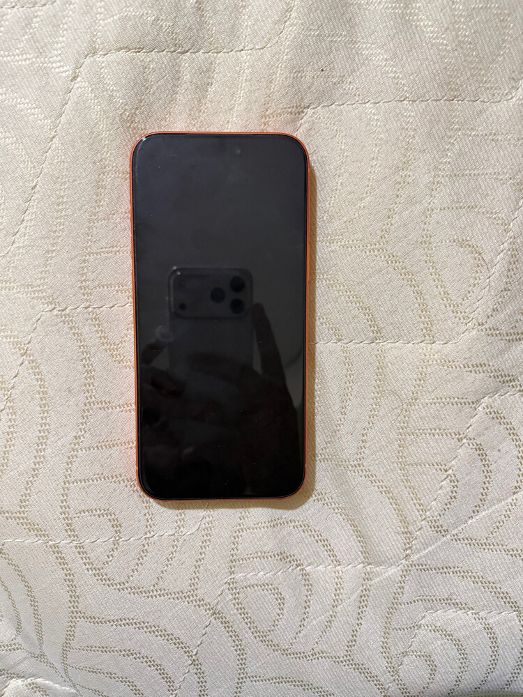 iPhone 17 pro max - 4