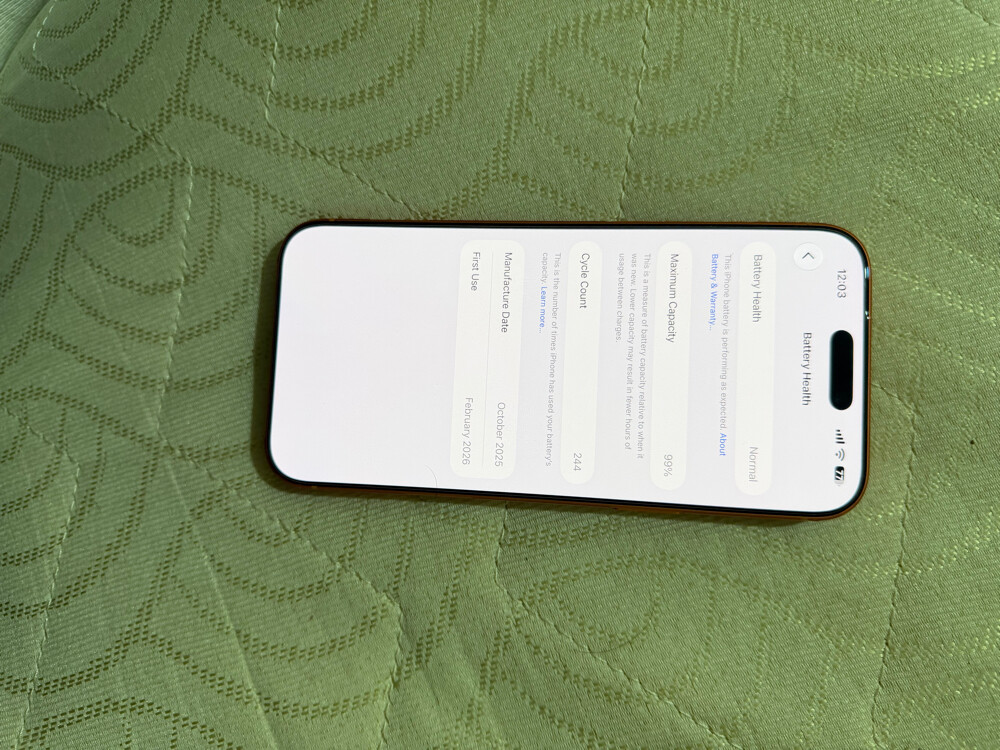 iPhone 17 pro max - 1
